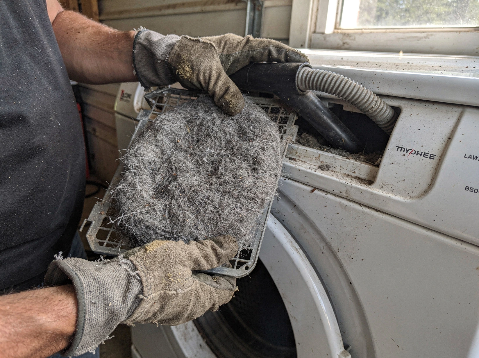 Cleaning Dryer Lint Trap service in Johns Creek, GA